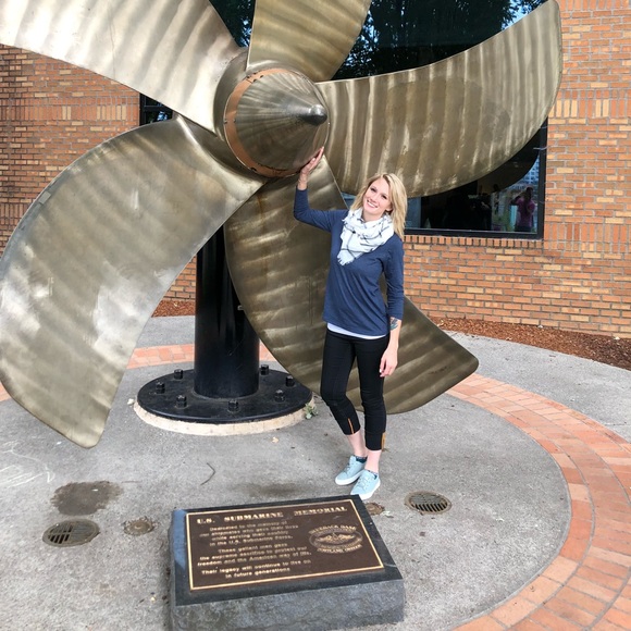 Meet your Posher, Kate - Picture 6 of 8